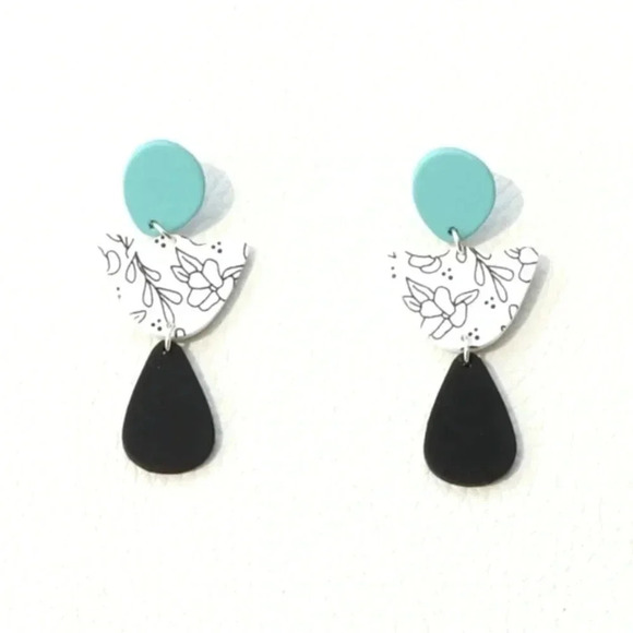 Blossom Boutique Jewelry - 2 LEFT! Turquoise & Black Dangle Trendy Earrings